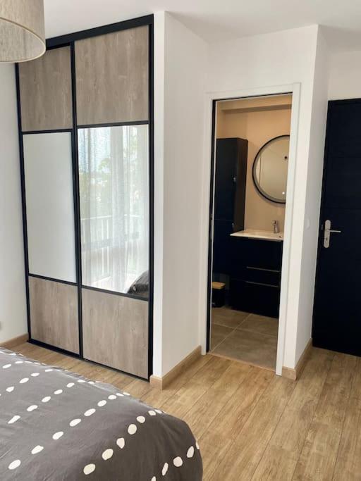 Ferienwohnung T3 - Centre - 75M2 - 2 Sdb - Parking - Calme Anglet Exterior foto