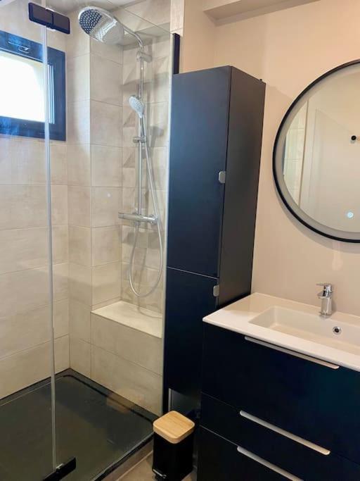 Ferienwohnung T3 - Centre - 75M2 - 2 Sdb - Parking - Calme Anglet Exterior foto