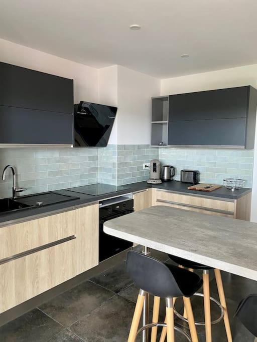 Ferienwohnung T3 - Centre - 75M2 - 2 Sdb - Parking - Calme Anglet Exterior foto